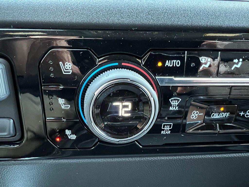 2025 Chevrolet Silverado 2500HD High Country - Photo 51