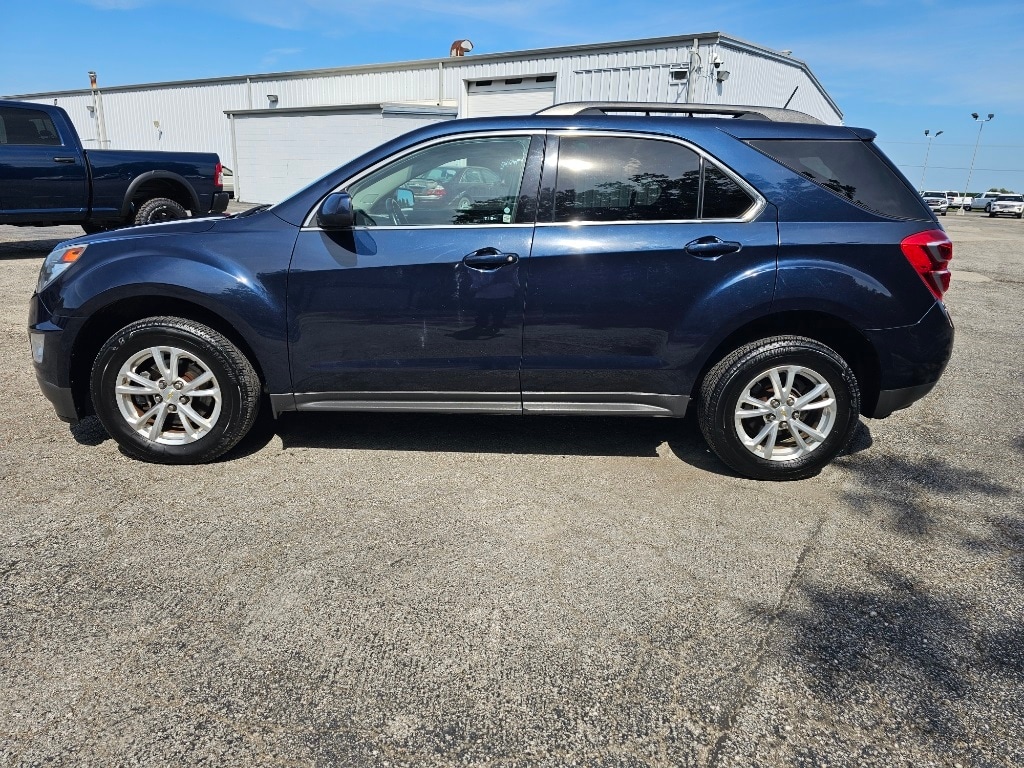 Used 2017 Chevrolet Equinox LT with VIN 2GNALCEK1H1554307 for sale in Canton, IL