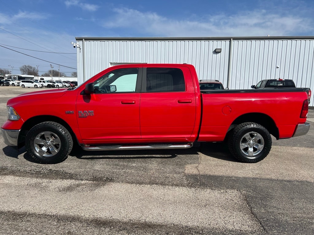 Used 2019 RAM Ram 1500 Classic SLT with VIN 1C6RR7TT5KS601723 for sale in Canton, IL
