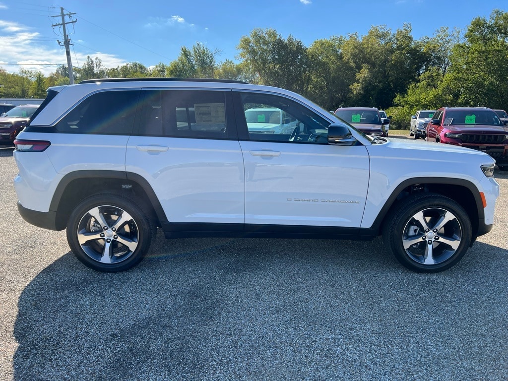 New 2025 Jeep Grand Cherokee LIMITED 4X4 Sport Utility
