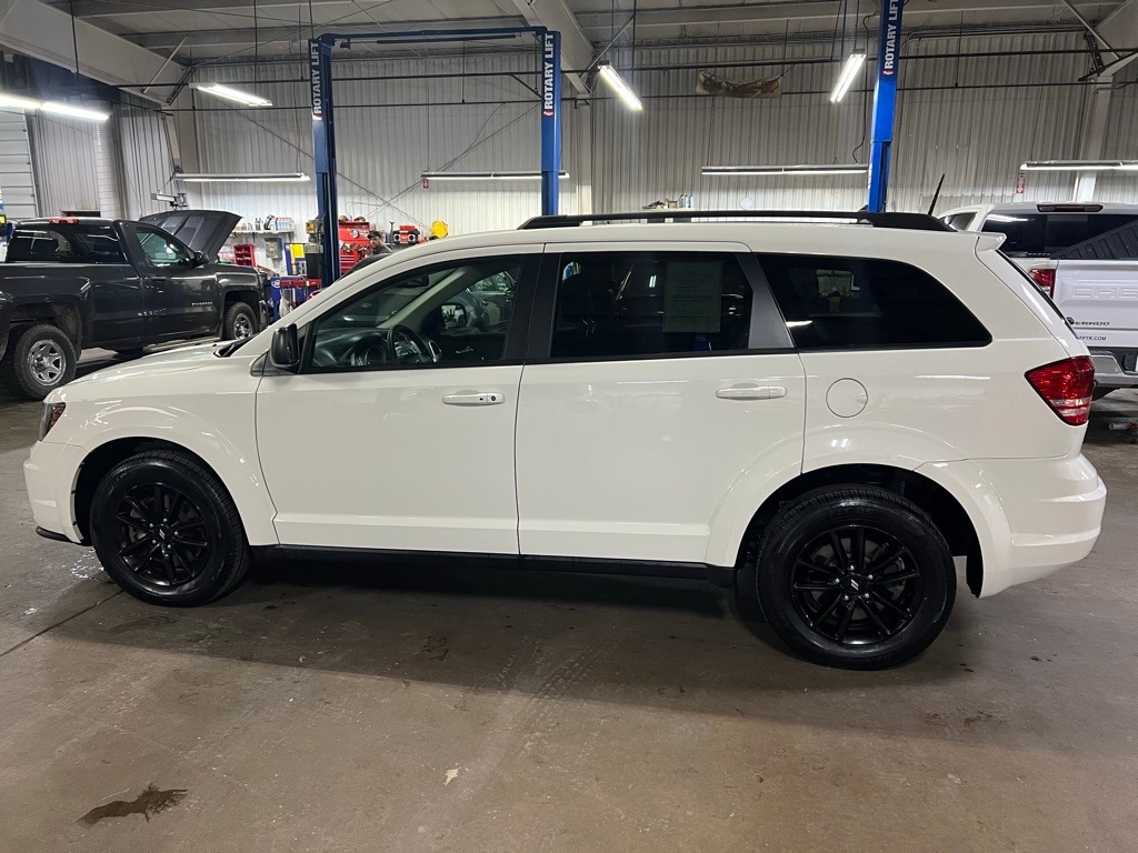 Used 2020 Dodge Journey SE with VIN 3C4PDCAB4LT253673 for sale in Canton, IL