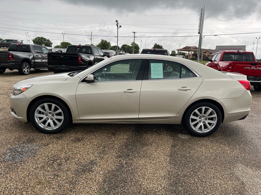 Used 2014 Chevrolet Malibu 2LT with VIN 1G11E5SL8EF133290 for sale in Canton, IL
