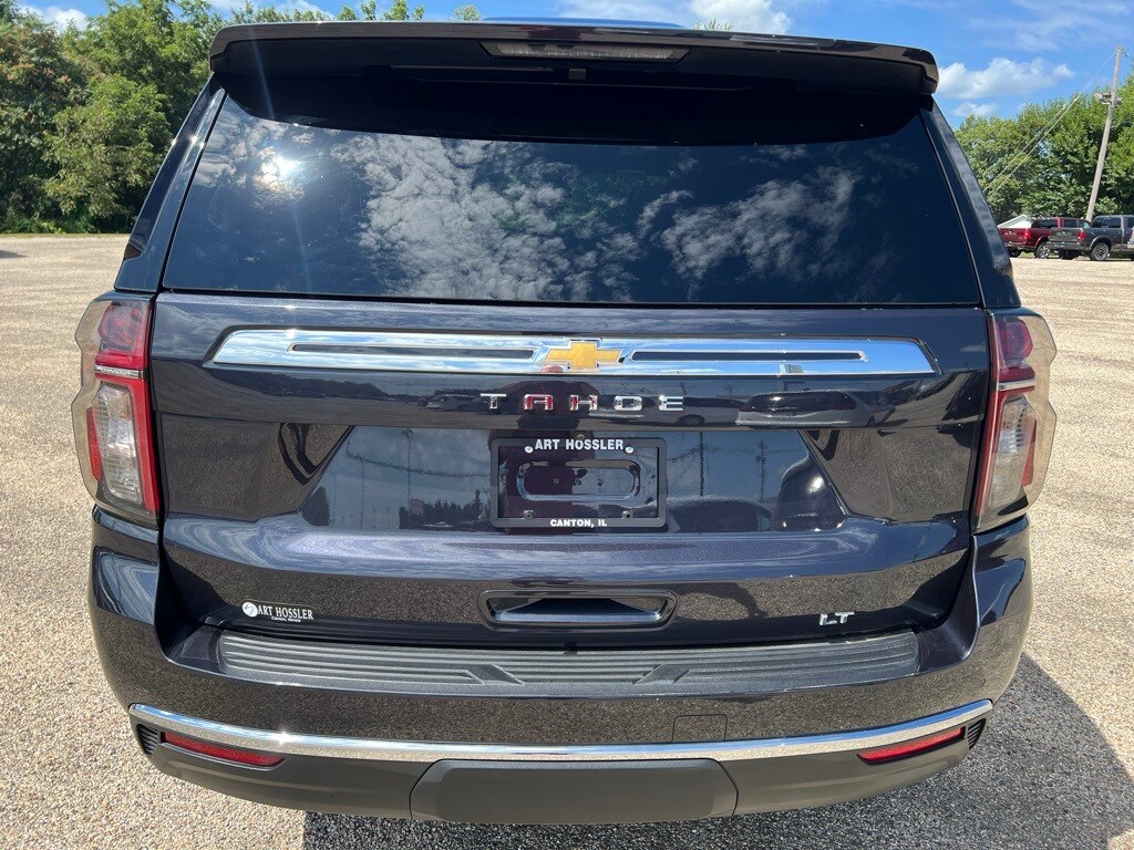 2023 Chevrolet Tahoe LT photo 3