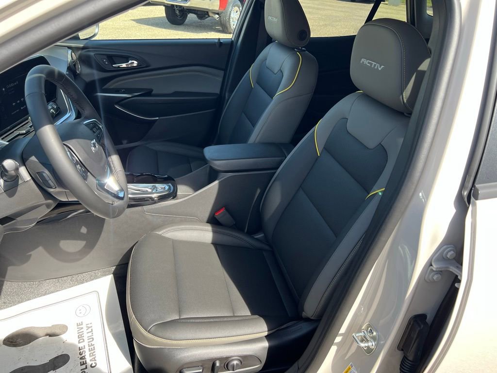 2026 Chevrolet Trax Activ - Photo 25