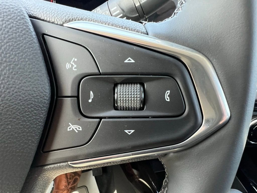 2026 Chevrolet Trax Activ - Photo 36