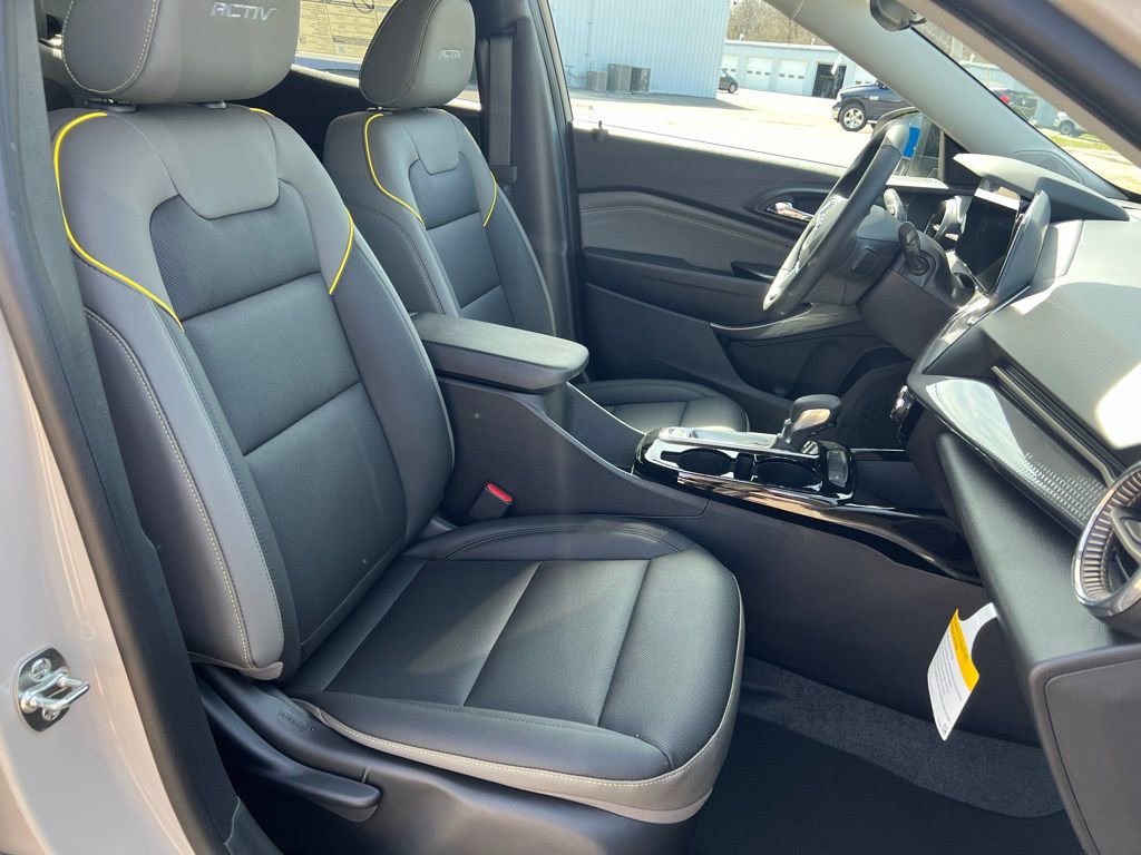 2026 Chevrolet Trax Activ - Photo 9