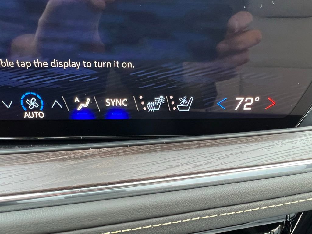 2026 Chevrolet Suburban Premier - Photo 33