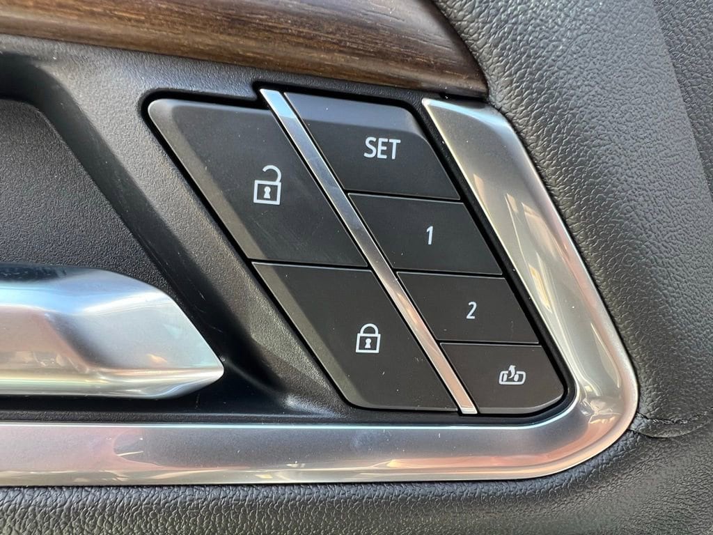 2025 Chevrolet Silverado 2500 HD High Country - Photo 31