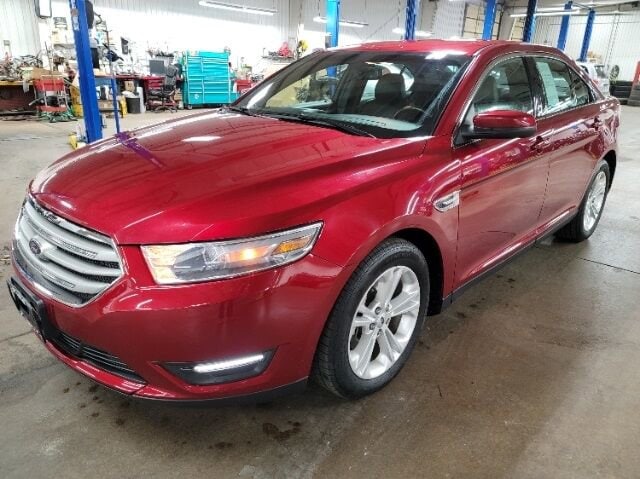 2014 Ford Taurus