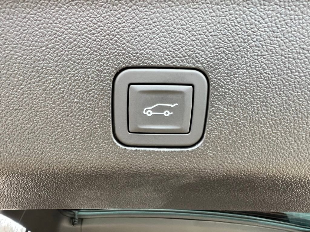 2026 Chevrolet Tahoe RST - Photo 21