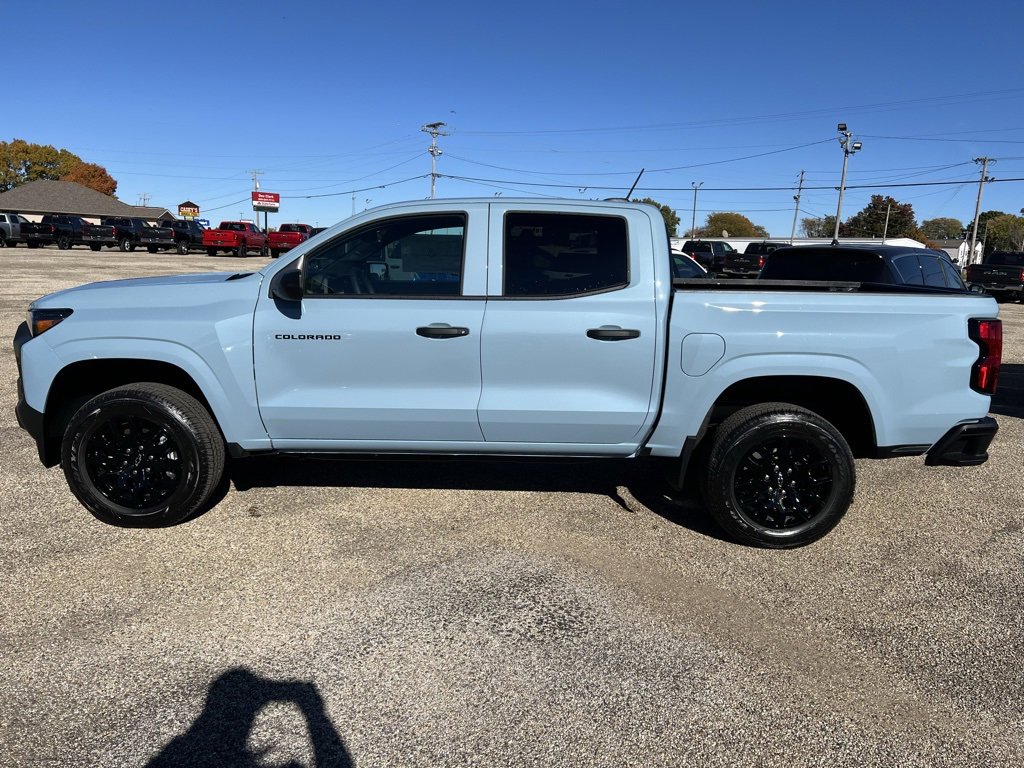 2026 Chevrolet Colorado Work Truck photo 2