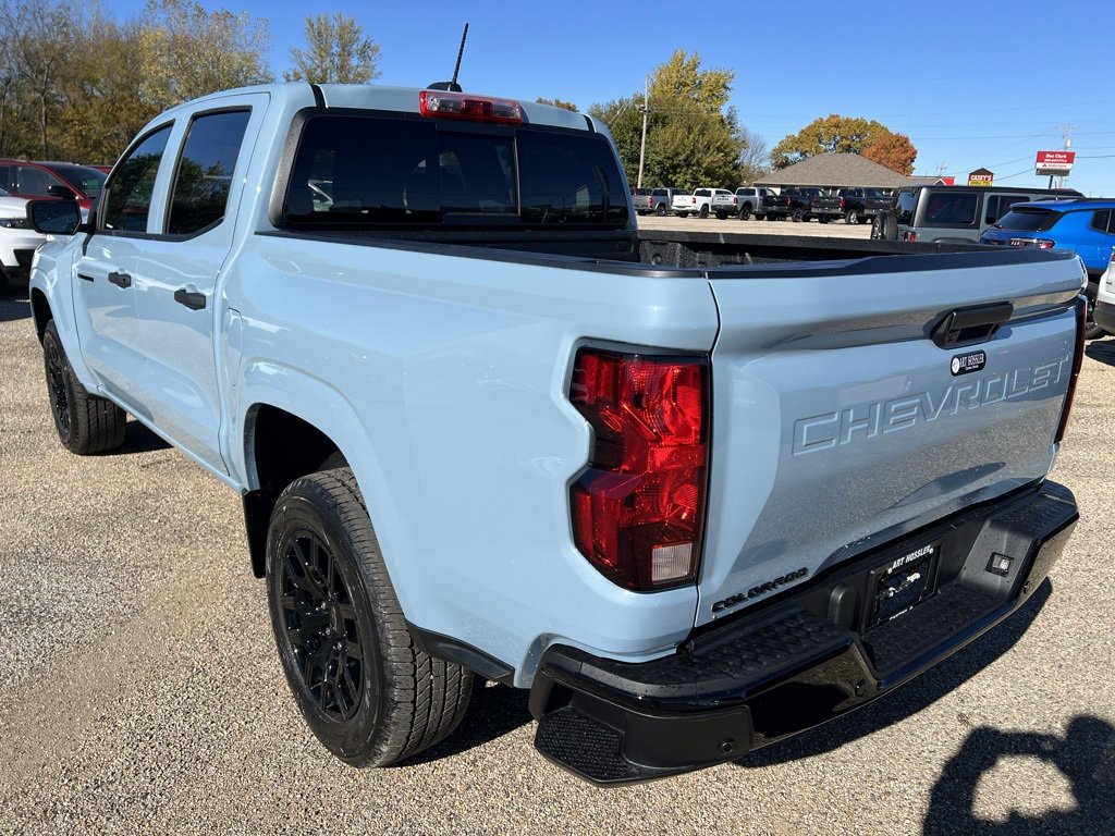 2026 Chevrolet Colorado Work Truck photo 3