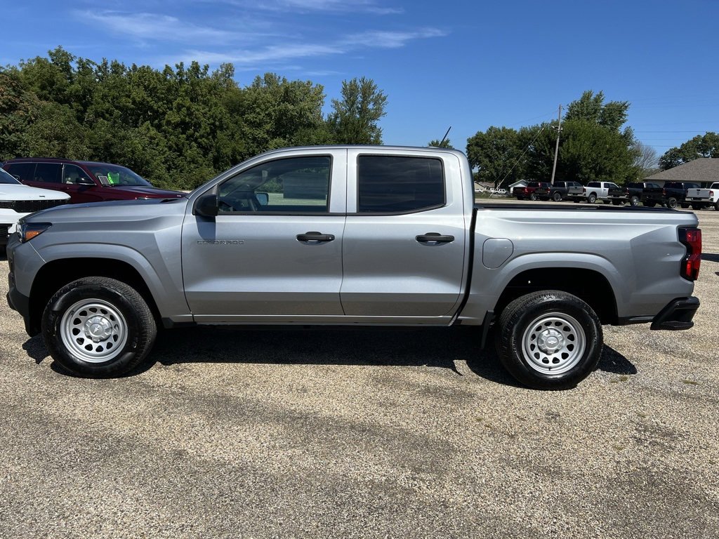 2026 Chevrolet Colorado Work Truck photo 2