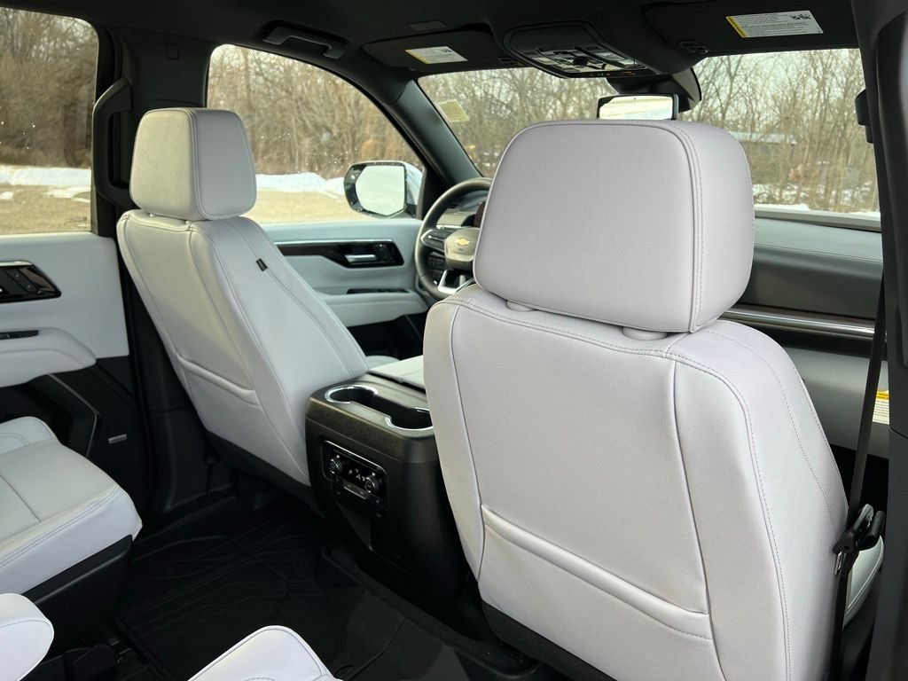 New 2026 Chevrolet Suburban Premier SUV