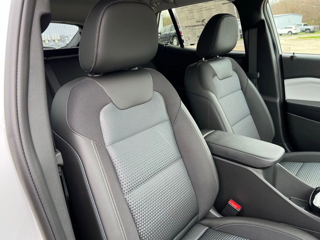 2026 Chevrolet Trax LT - Photo 14