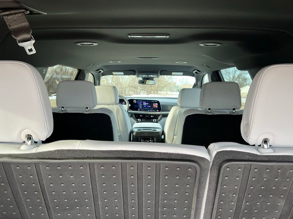 2026 Chevrolet Suburban Premier - Photo 45
