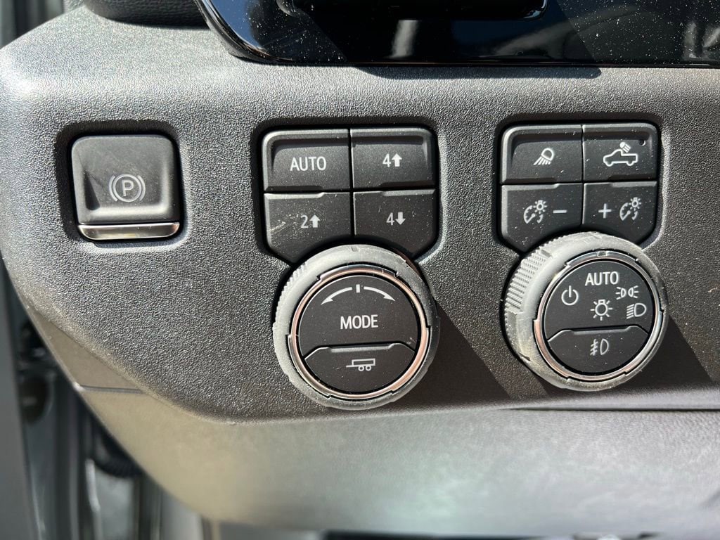2025 Chevrolet Silverado 2500 HD High Country - Photo 36
