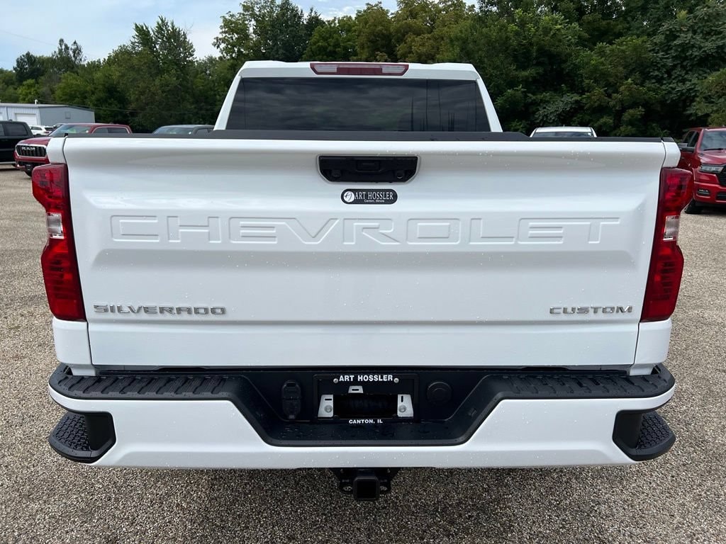 New 2026 Chevrolet Silverado 1500 Custom Truck