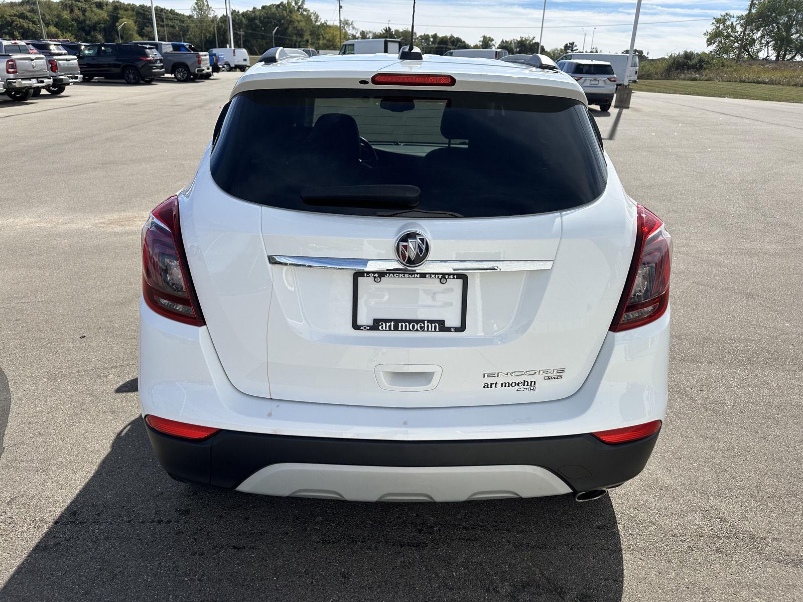 2022 Buick Encore Preferred photo 4