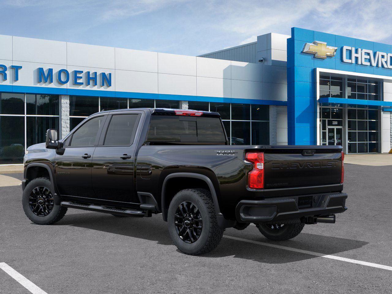 2026 Chevrolet Silverado 2500HD LT photo 3