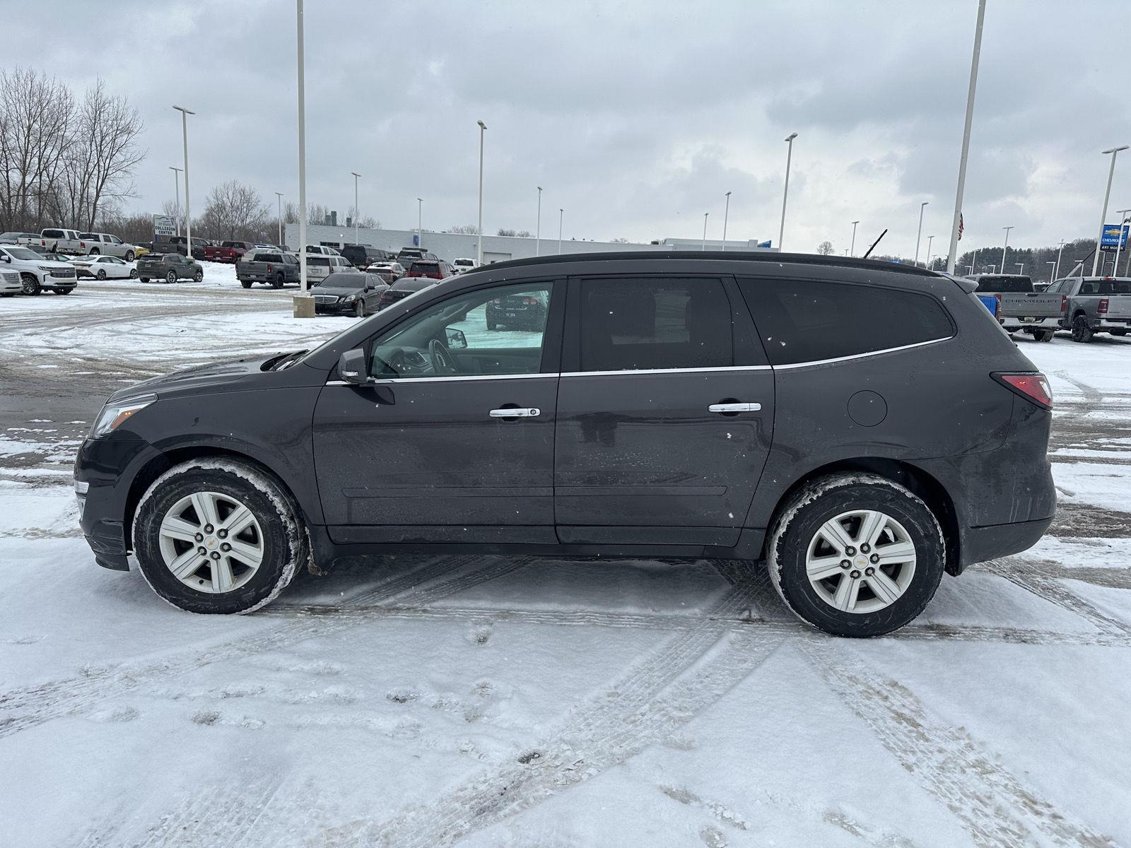 Used 2014 Chevrolet Traverse 1LT with VIN 1GNKVGKDXEJ313455 for sale in Jackson, MI