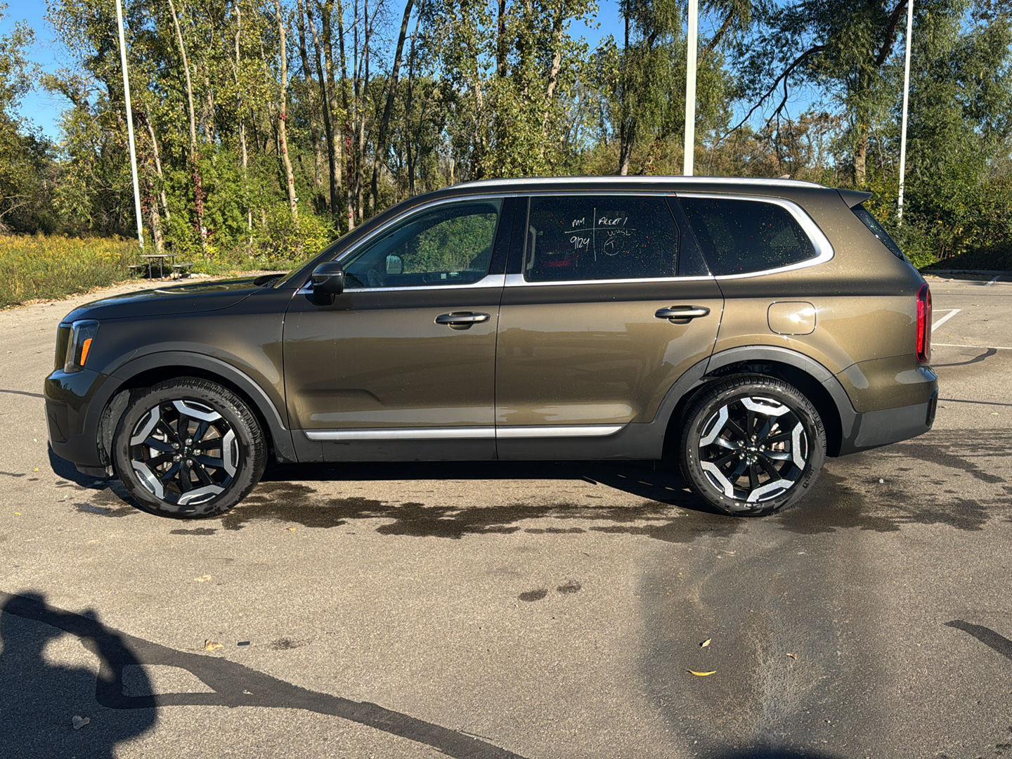 2025 Kia Telluride S photo 2