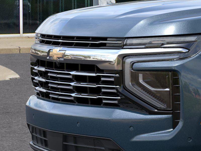 2026 Chevrolet Suburban Premier - Photo 13