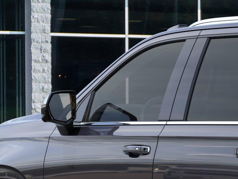 2026 Chevrolet Suburban Premier - Photo 12