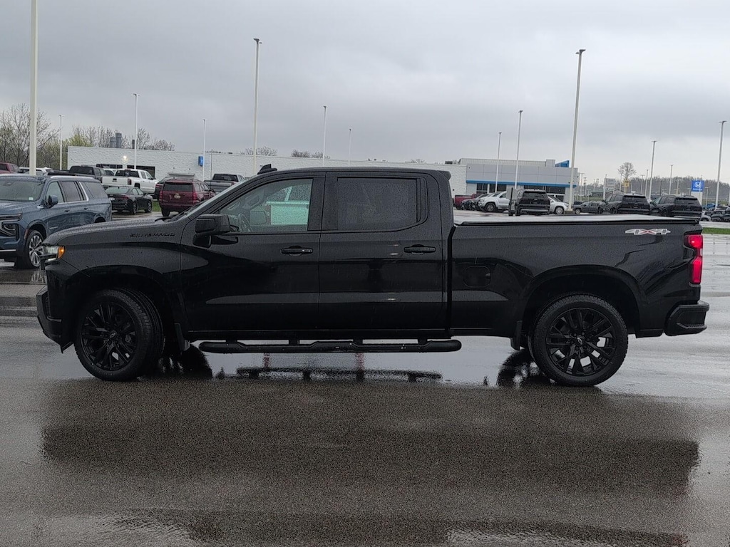 Used 2021 Chevrolet Silverado 1500 RST Truck Crew Cab