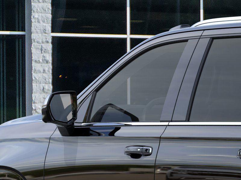 2026 Chevrolet Suburban Premier - Photo 12