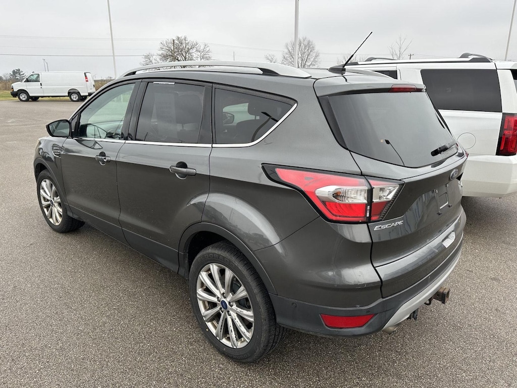 2017 Ford Escape Titanium photo 4