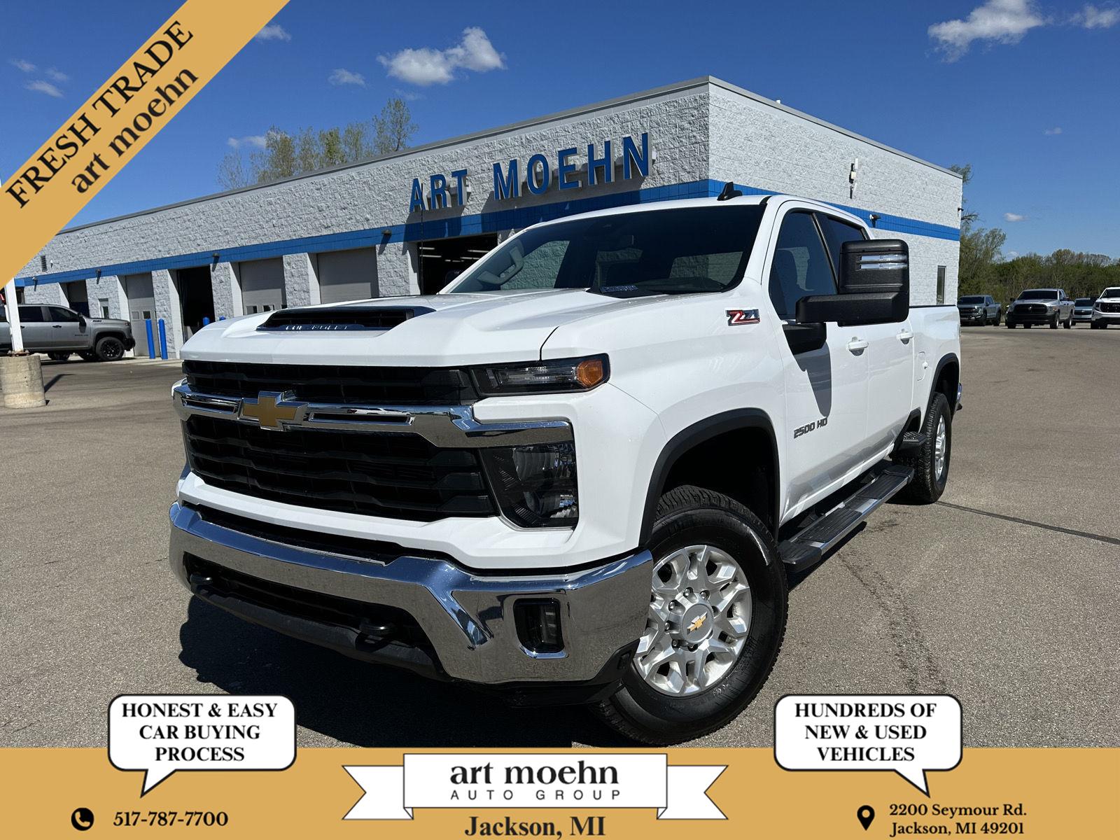 2024 Chevrolet Silverado HD LT 4WD Crew Cab Standard Box's photo