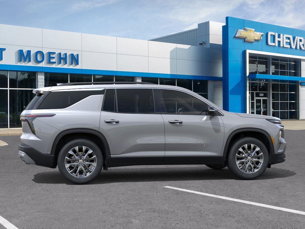 2026 Chevrolet Traverse photo 3