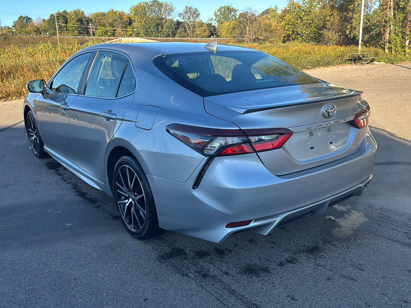 2024 Toyota Camry SE photo 3