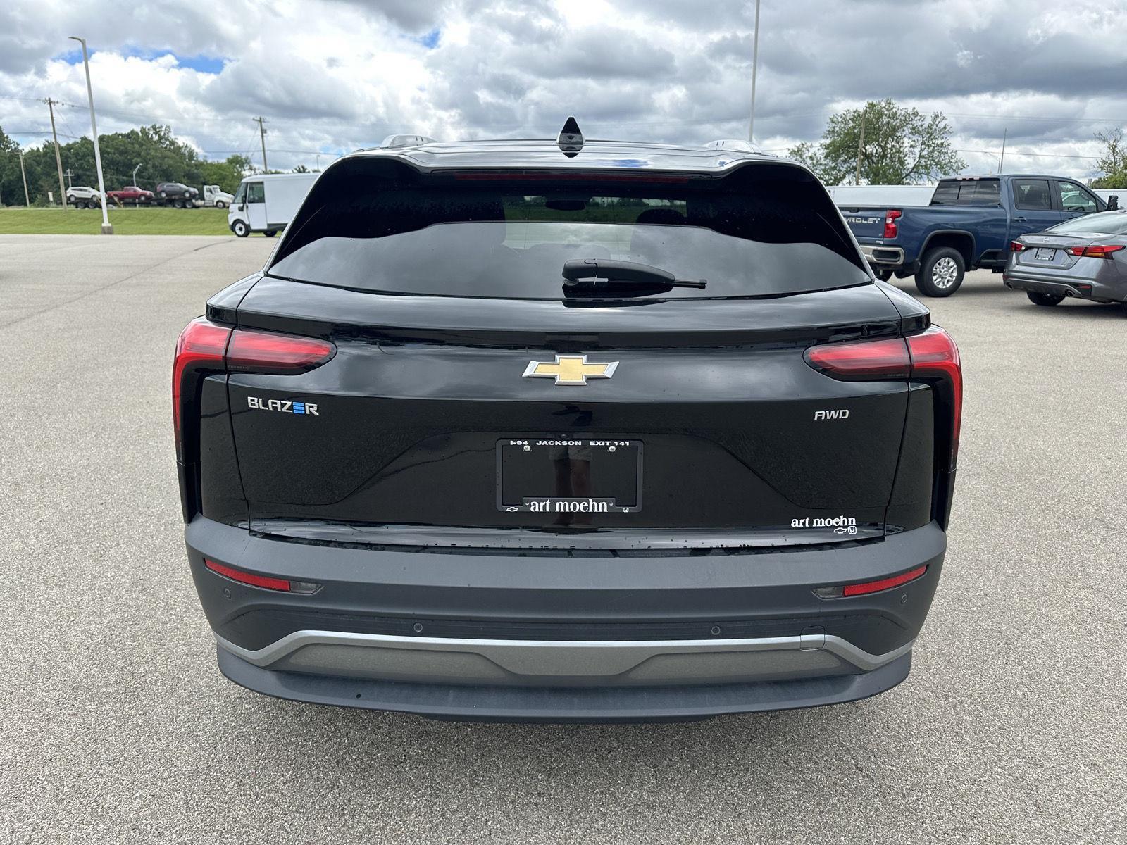 Used 2024 Chevrolet Blazer EV LT with VIN 3GNKDBRJ3RS260880 for sale in Jackson, MI
