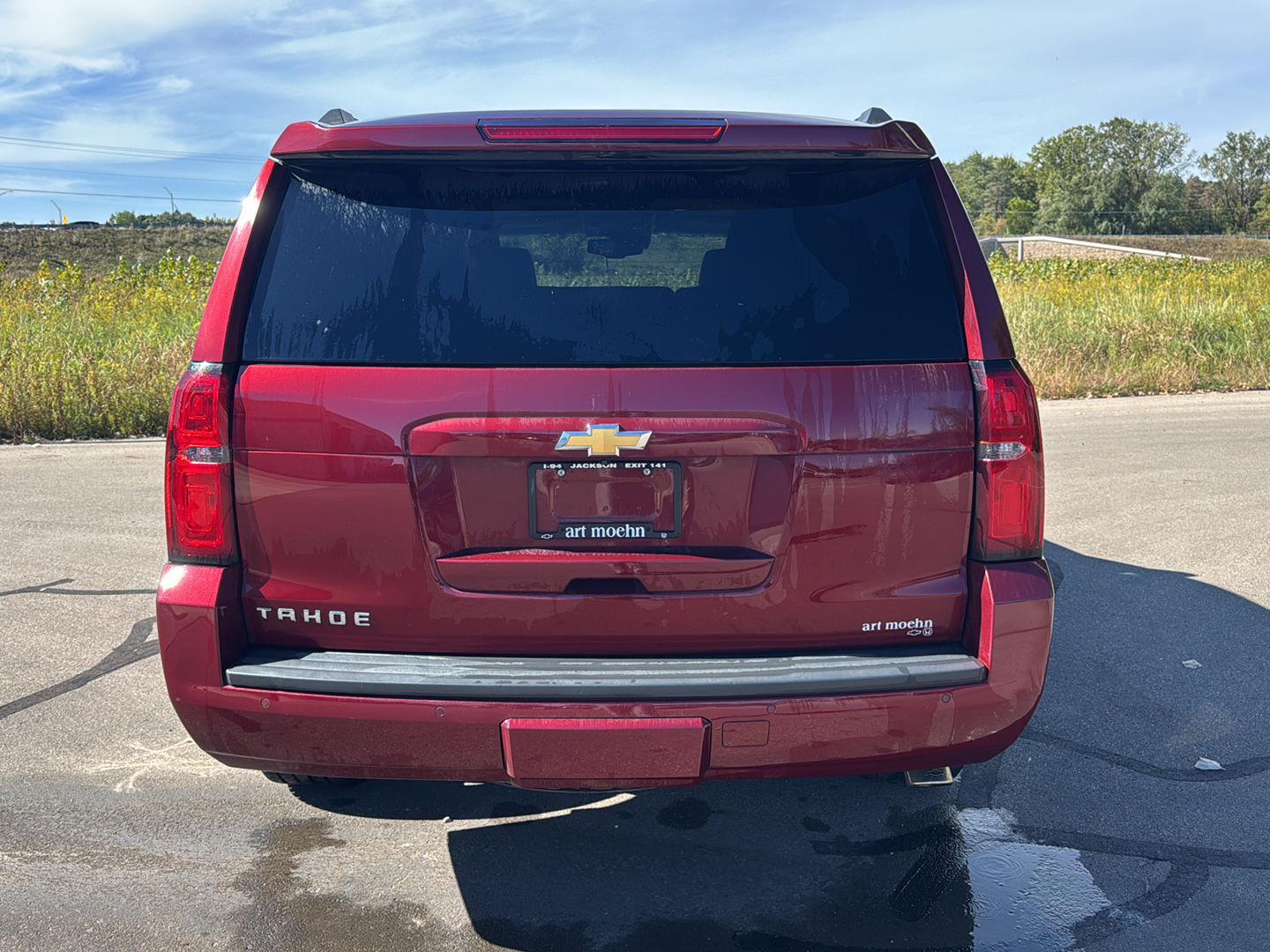 2018 Chevrolet Tahoe LT photo 3