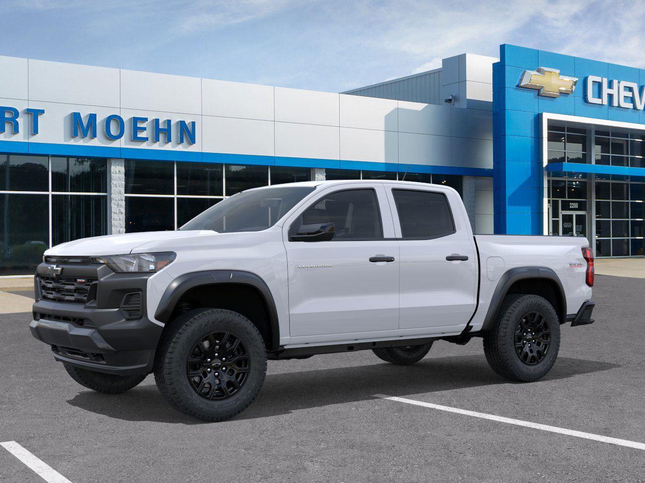 2026 Chevrolet Colorado Trail Boss photo 2