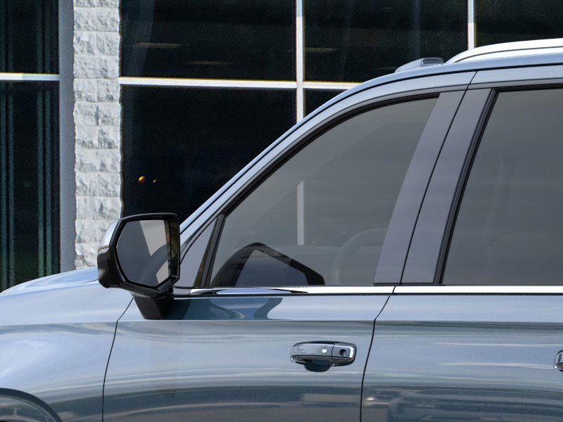 2026 Chevrolet Suburban Premier - Photo 12
