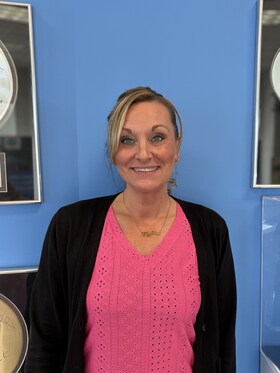 Staff member RENEE VAUGHN-GADBERRY from ID_934544