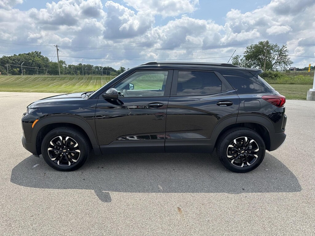 Used 2023 Chevrolet Trailblazer LT SUV