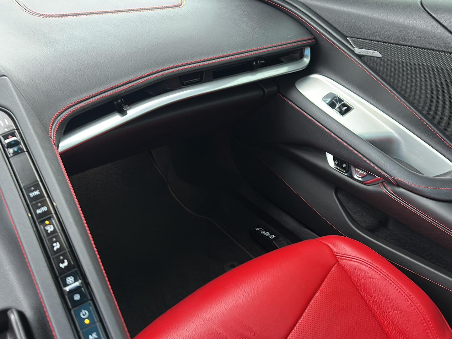 2023 Chevrolet Corvette 1LT - Photo 25