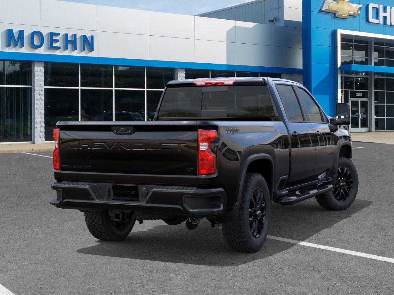 2026 Chevrolet Silverado 2500HD LT photo 4