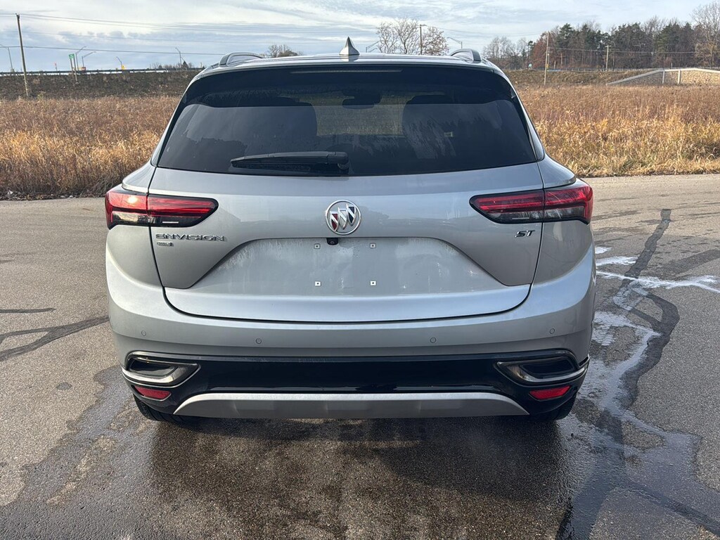 2023 Buick Envision Preferred photo 2