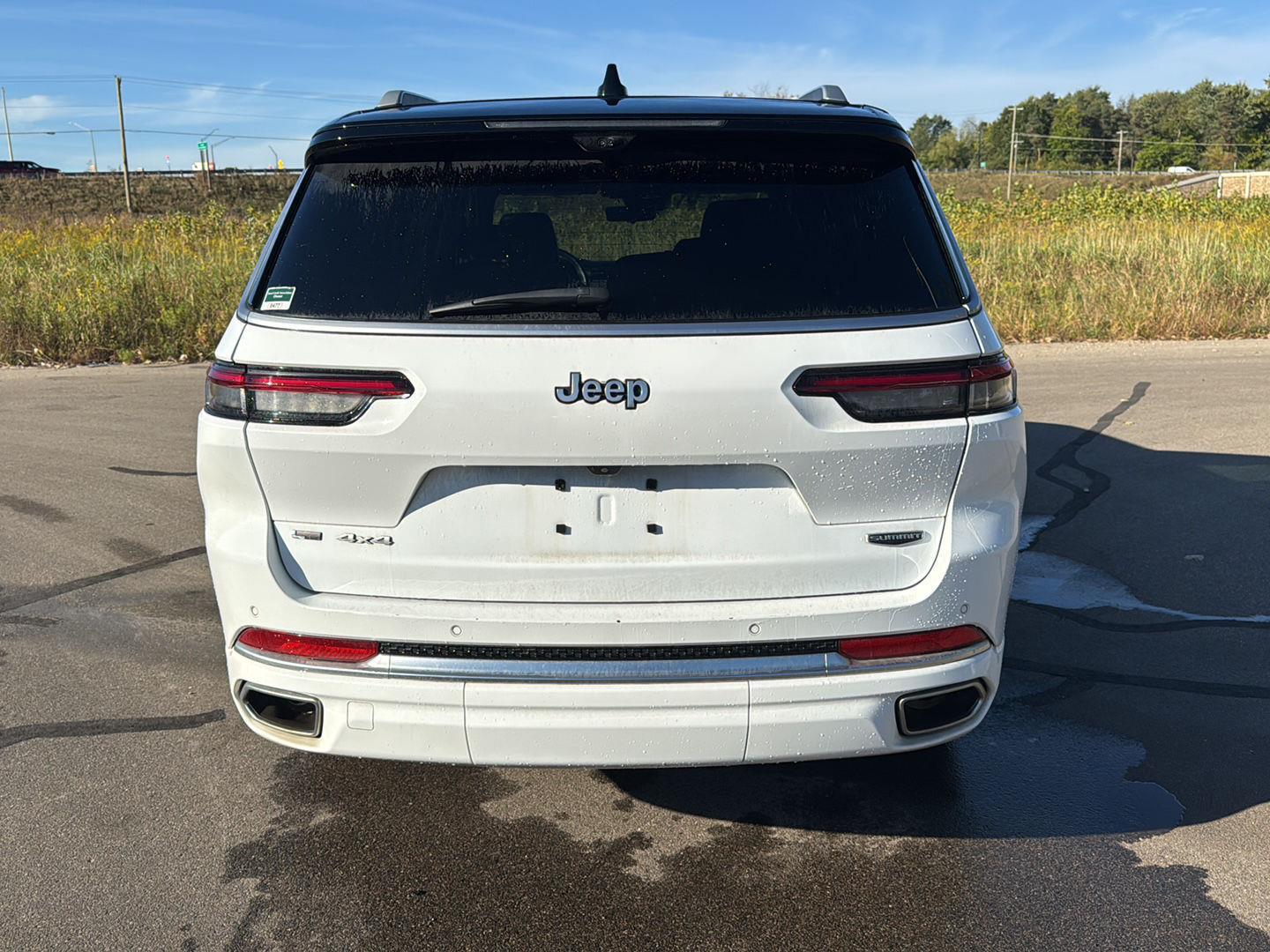 2023 Jeep Grand Cherokee L Summit Reserve photo 3