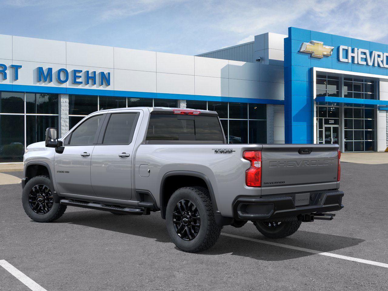 2026 Chevrolet Silverado 2500HD LT photo 2