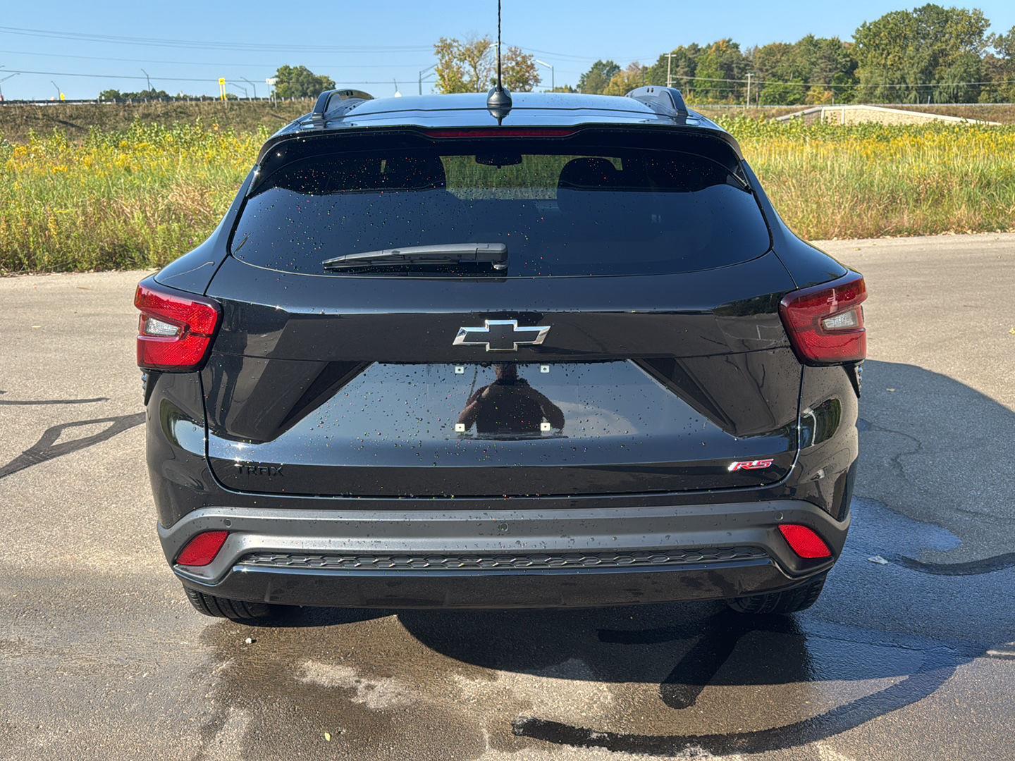 2024 Chevrolet Trax photo 2
