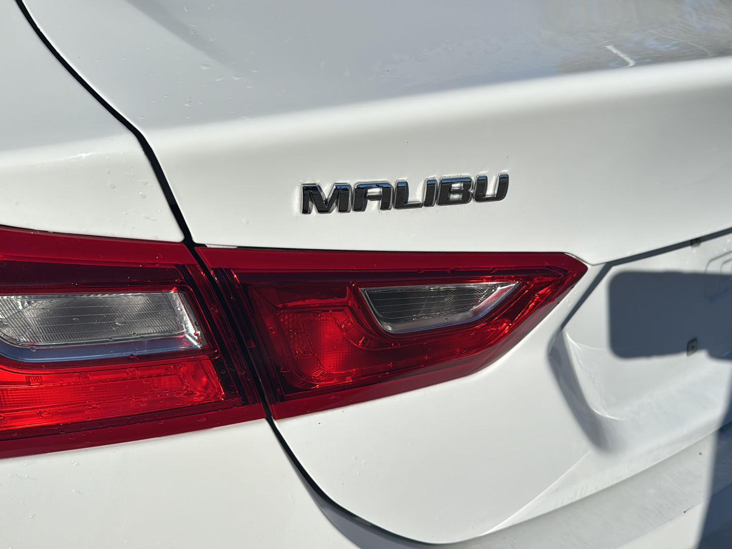 2024 Chevrolet Malibu 1LT photo 4