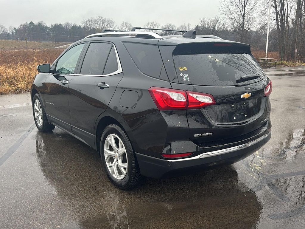 2021 Chevrolet Equinox Premier photo 3