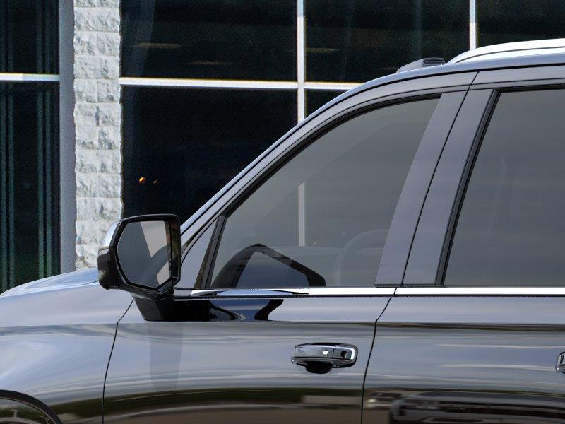 2026 Chevrolet Suburban Premier - Photo 11