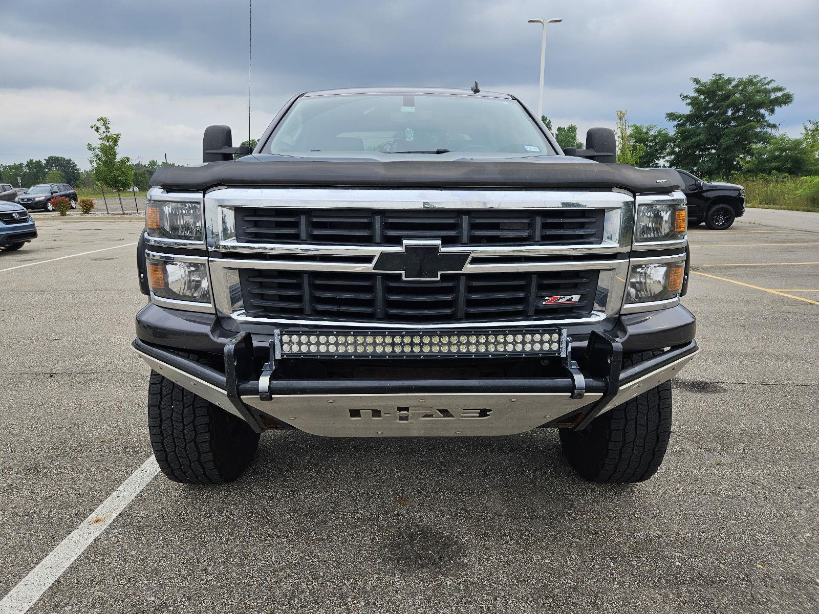 Used 2014 Chevrolet Silverado 1500 LT with VIN 3GCUKREC9EG356677 for sale in Chelsea, MI